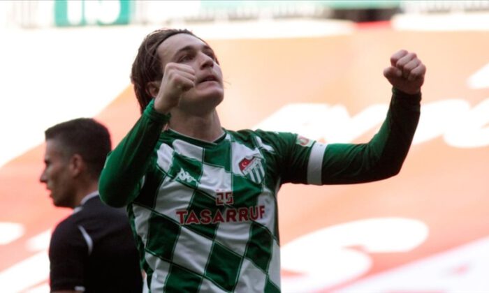 Bursaspor’da Ali Akman’ın sözleşmesi feshedildi