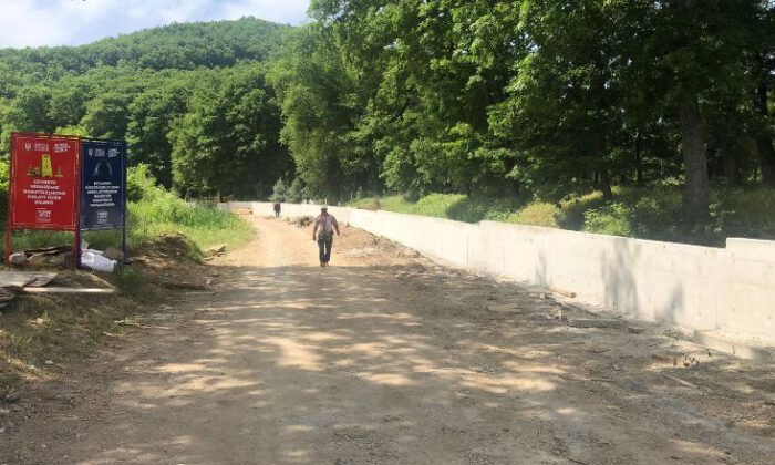 Bursa Büyükşehir’den mezarlıklarda yoğun çalışma