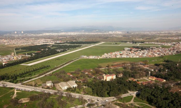 Yunuseli Havaalanı Bursa’yı ‘böldü’