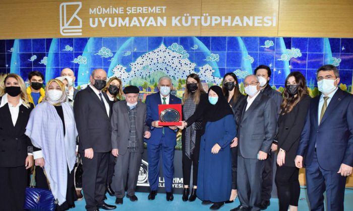 Bursa Yıldırım’ın uyumayan kütüphanesi açıldı