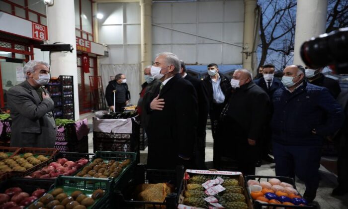 Denizli’de Hal esnafına şafak ziyareti