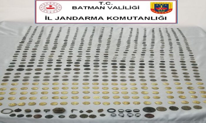 Batman’da tarihi eser kaçakçılarına baskın